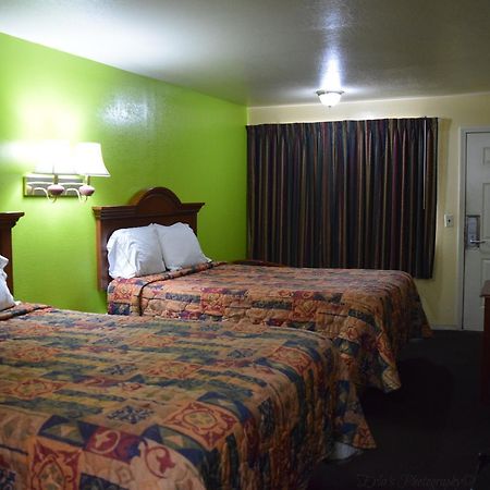 Claremore Motor Inn Eksteriør bilde