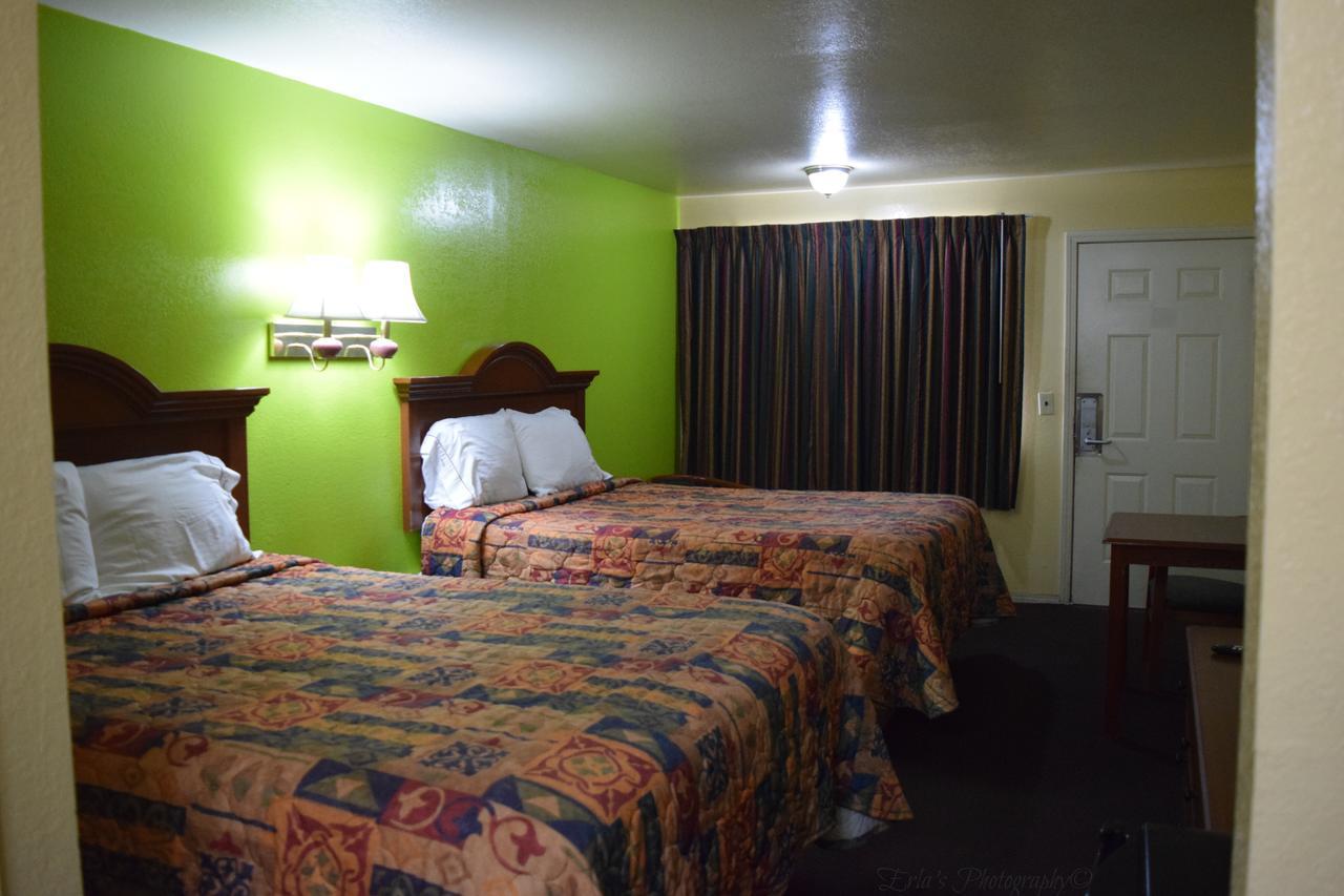Claremore Motor Inn Eksteriør bilde
