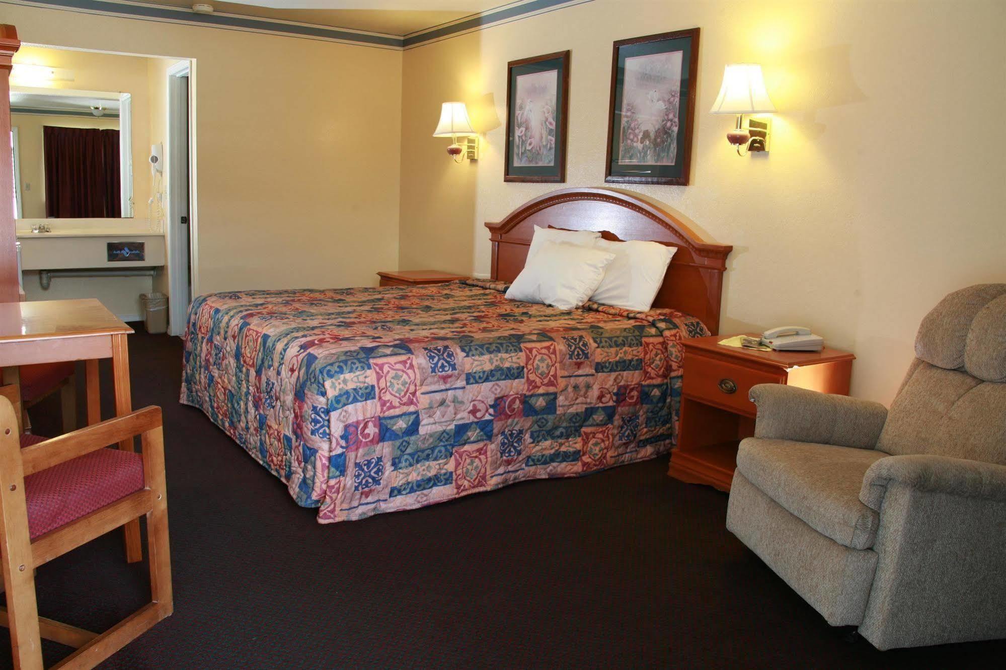 Claremore Motor Inn Eksteriør bilde